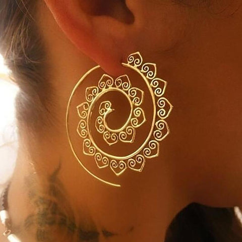 2 Pack: Modern 14K Gold Plating Multi Filigree Heart Swirl Hoop Earrings ITALY Design