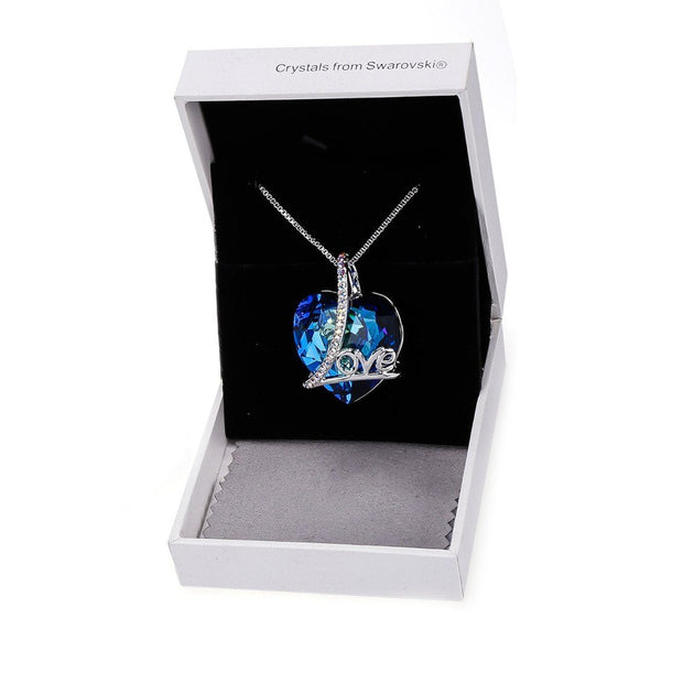 Bermuda Blue  Heart Shaped  Elements Lining Necklace