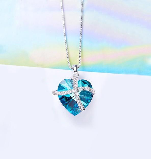 Bermuda Blue  Sleek Heart Pav&