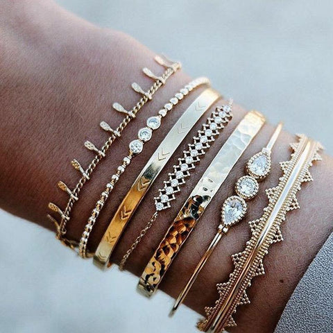 7 Piece Geometric Bangle Set With Austrian Crystals 18K Gold Plated Bracelet ITALY Design