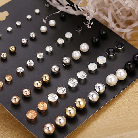30 Piece Stud Earring Set 18K Gold Plated Earring in 18K Gold Plated ITALY Design