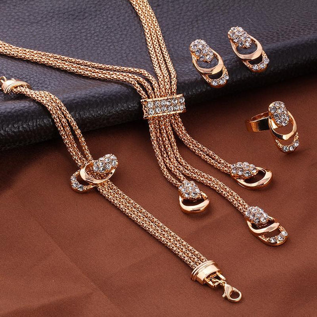 4 Piece Royal Jewelry Set With ® Crystals 18K Gold Plated Set in 18K Gold Plated
