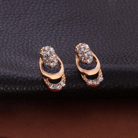 4 Piece Royal Jewelry Set With ® Crystals 18K Gold Plated Set in 18K Gold Plated