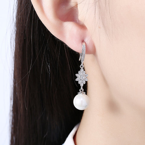 Freshwater Pearl Starburst Drop Earring in 18K White Gold Plated with  Crystals