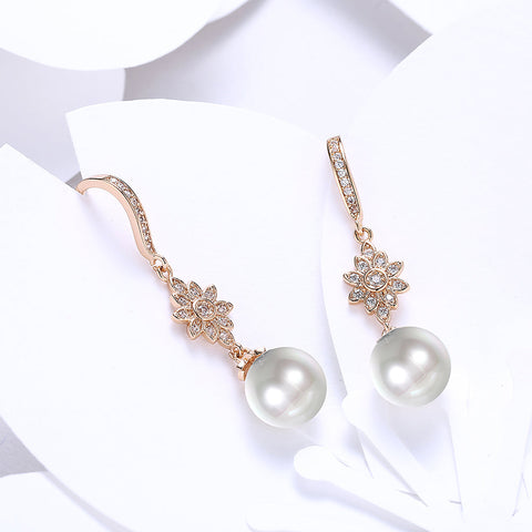 Freshwater Pearl Starburst Drop Earring in 18K Gold Plated with  Crystals
