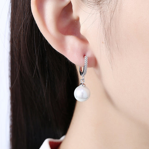 Freshwater Pearl Drop Earring in 18K Gold Plated with  Crystals