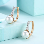 Freshwater Pearl Leverback Earring in 18K Gold Plated with  Crystals