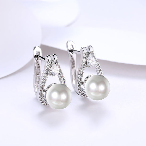 Freshwater Pearl Leverback Earring in 18K White Gold Plated with  Crystals