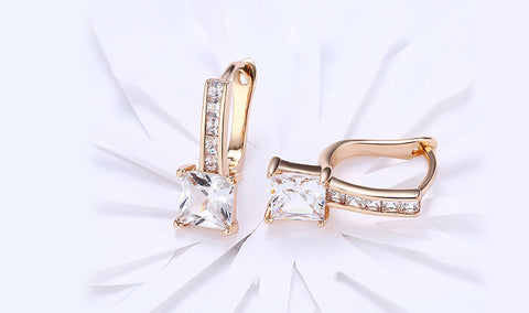 14K Gold Plating White Sapphire Sleek Lever back Earrings