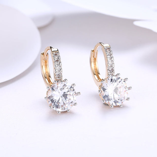 10 Prong Brilliant Round Cut Huggie Earring in 18K Gold Plated with  Crystals