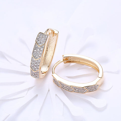 V Cut Pave Connecting Huggie Earring in 18K Gold Plated