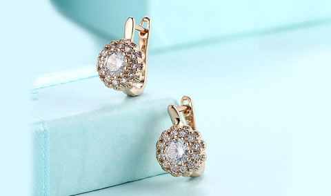 14K Gold Plating Large Floral White Sapphire Pav&