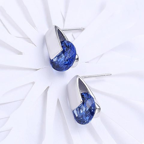 Sapphire Stud Earring in 18K White Gold Plated
