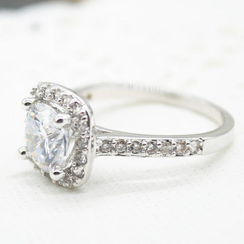 2.00CT Cushion-Cut Queen White Swarovski Elements Ring, Rings, ALILY , ALILY   jewelryjewelry deals, swarovski crystal jewelry, groupon jewelry,, jewelry for mom, 